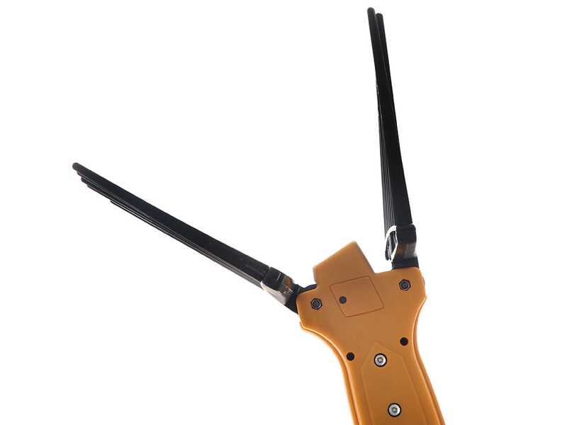 Volpi Olytech Dualcomb 13 - Abbacchiatore elettrico a batteria 230-350 cm - asta telescopica