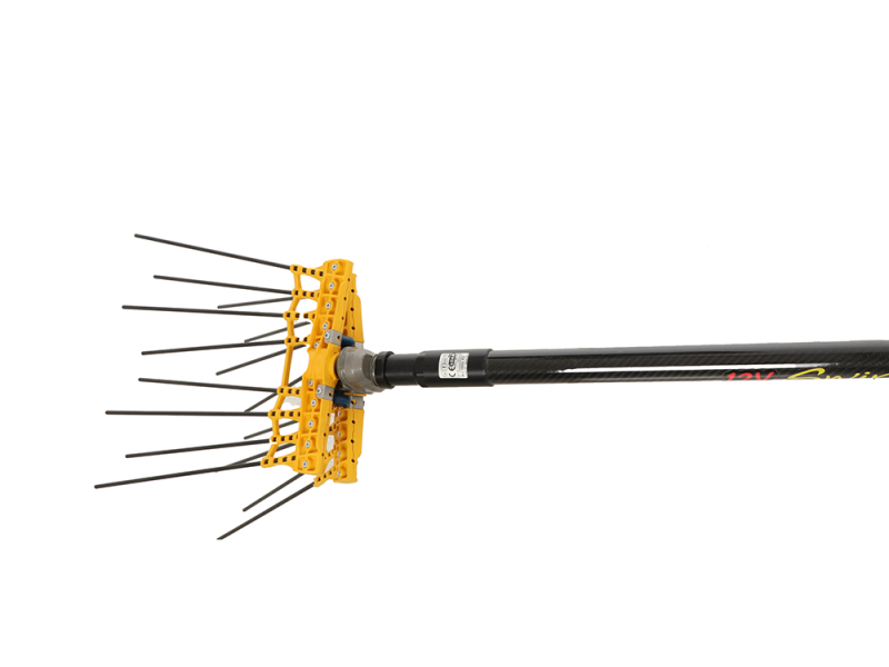 Lisam Swing - Abbacchiatore Elettrico a batteria - Con 8 + 8 denti in carbonio - Asta Fissa