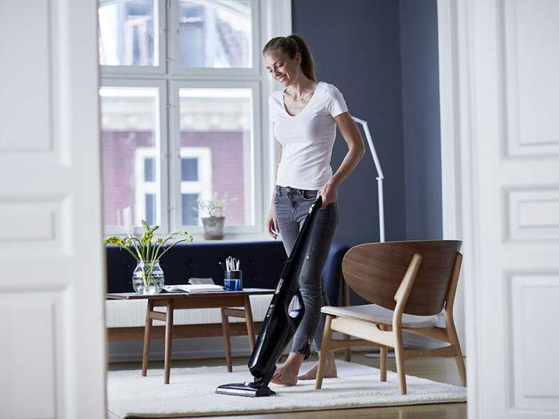 Nilfisk Easy 36VMAX - Scopa elettrica - 2in1: Aspirapolvere e aspirabriciole
