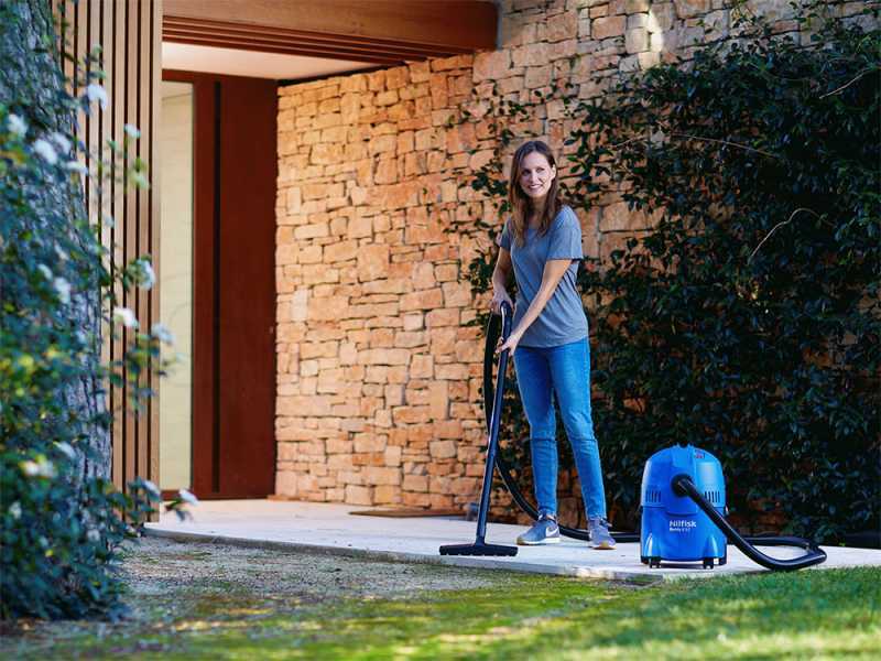 Nilfisk Buddy II 18 T EU - Aspirapolvere aspiraliquidi