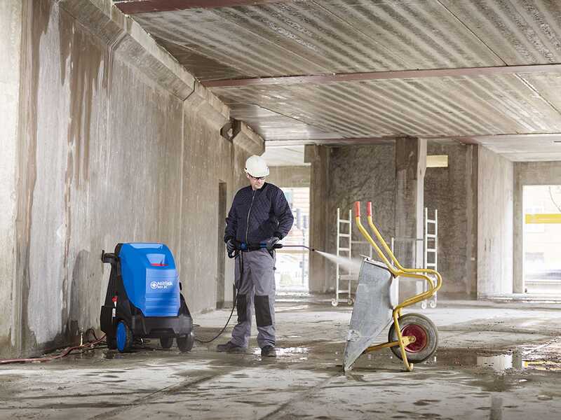 Nilfisk MH 3C - Idropulitrice ad acqua calda professionale - monofase - 200 bar - 600 l/h