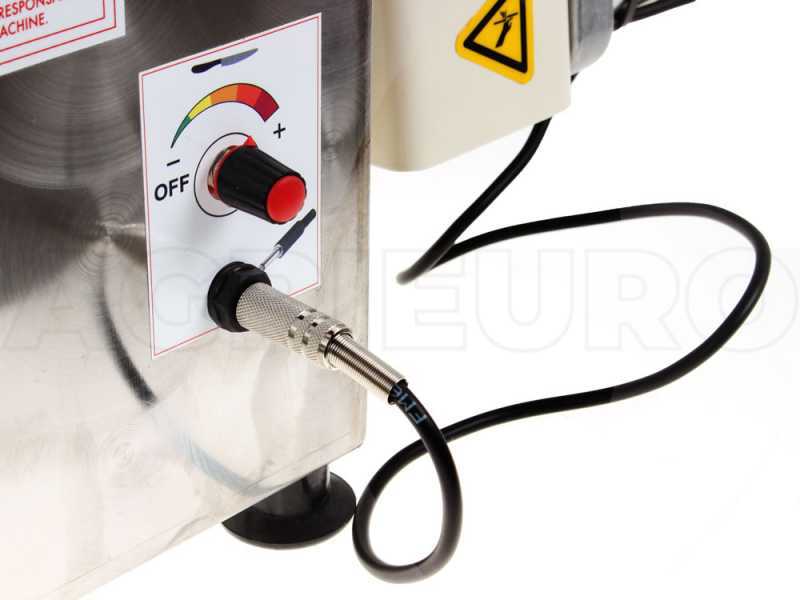 Fama Media con tagliapasta - Macchina per la pasta professionale 2 in 1 - Impasta ed estrude