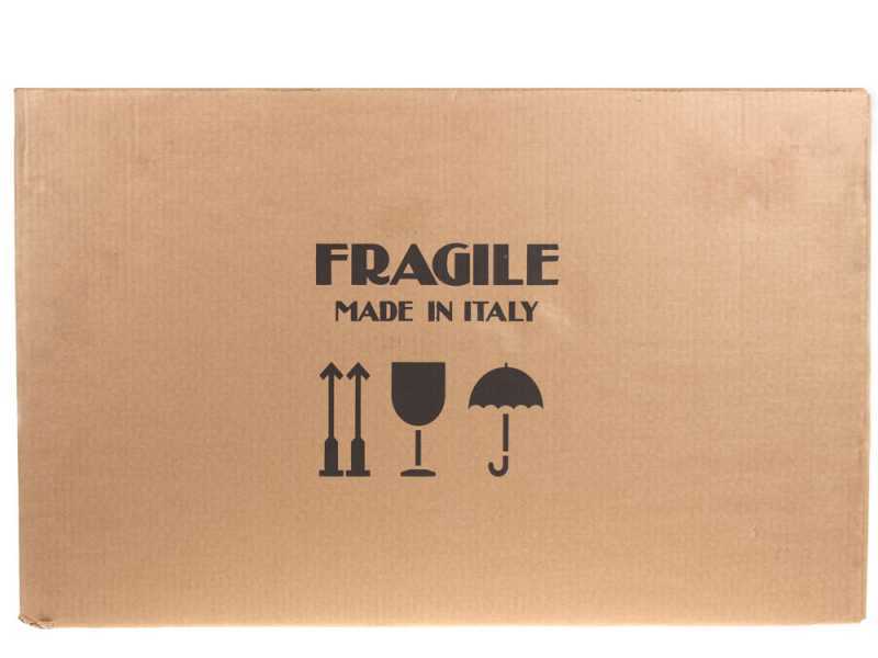 Fama Grande con tagliapasta - Macchina per la pasta professionale trifase 2 in 1 - Impasta ed estrude
