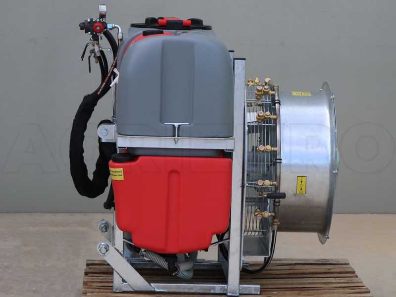 Atomizzatore portato Gray 200/60 con attacco a trattore per irrorazione - Capacit&agrave; 200 L - Pompa AR503