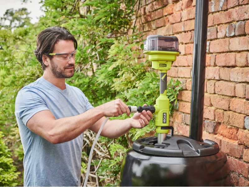 Ryobi RY18STPA-0 - Pompa sommersa per acque chiare 18V/2Ah