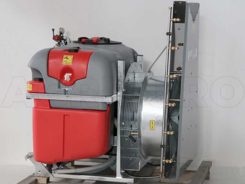 Atomizzatore portato Gray Tower Reverse 400/70 con attacco a trattore per irrorazione - Capacit&agrave; 400 L - Pompa AR7133
