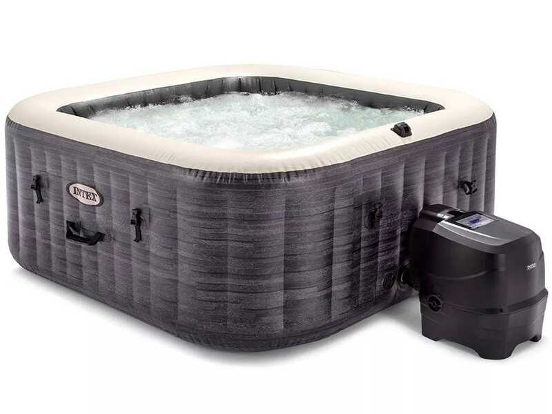 Spa-altaan kivikuosinen ulkoverhoilu