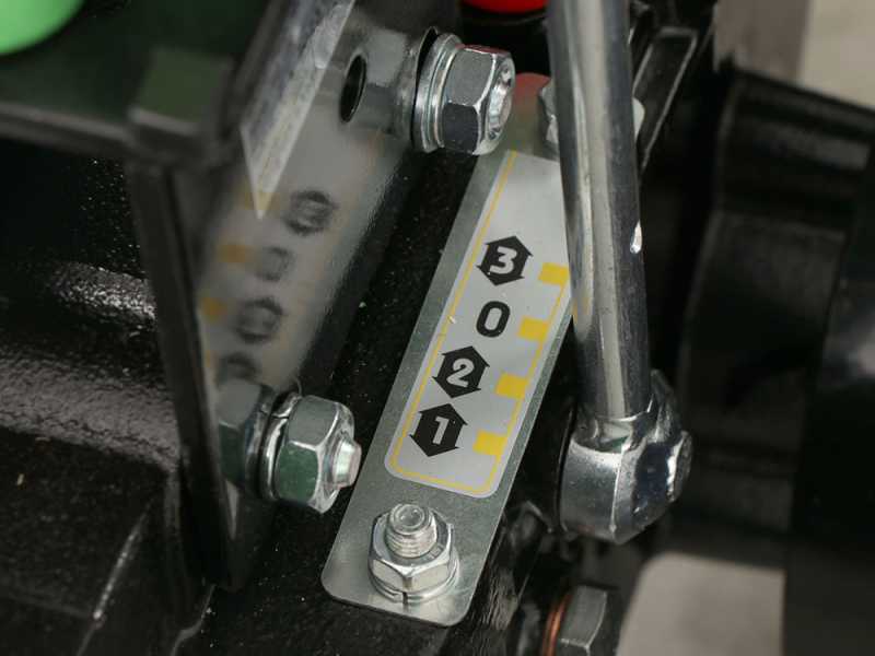 Lampacrescia MGM FC 100 - Motofalciatrice multifunzione - Honda GX270