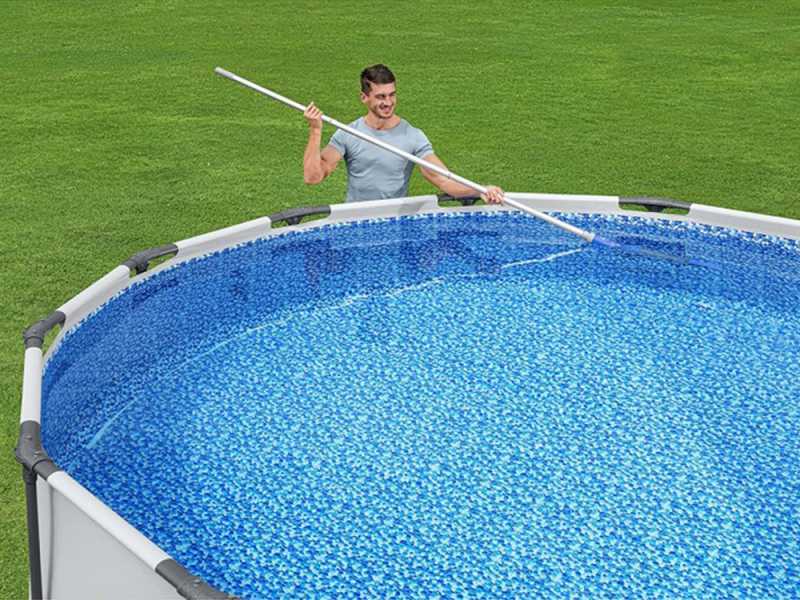 Aspiratore ricaricabile piscine Bestway AquaSurge 58649
