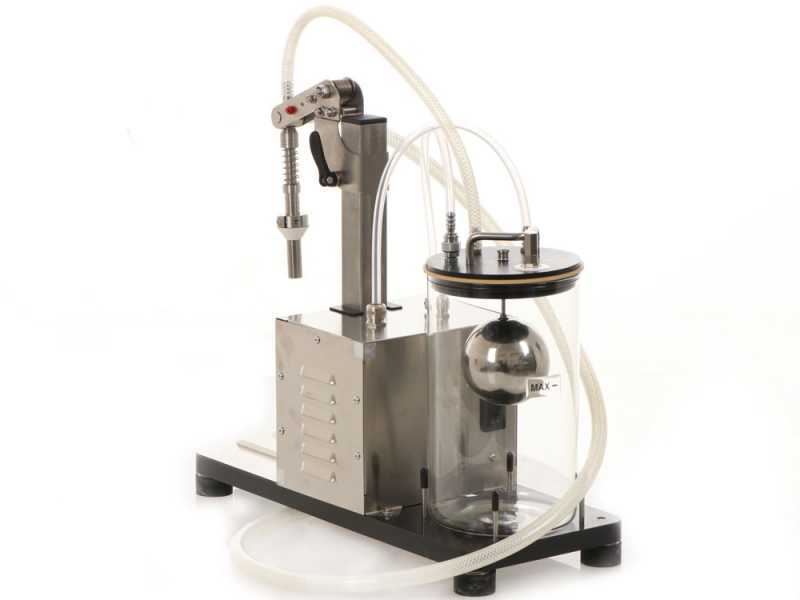 Il-Tec Ultrafiller 1 - Imbottigliatrice a depressione elettrica per liquidi alimentari