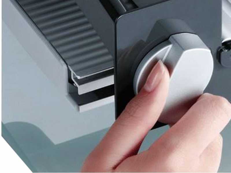 Graef Master M90 Silver - Affettatrice 2 in 1 con affettaverdure - Lama da 170 mm