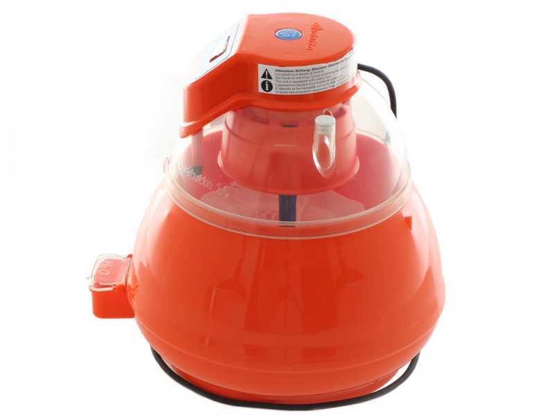 Covatutto 16L Pro -hautomakone läheltä