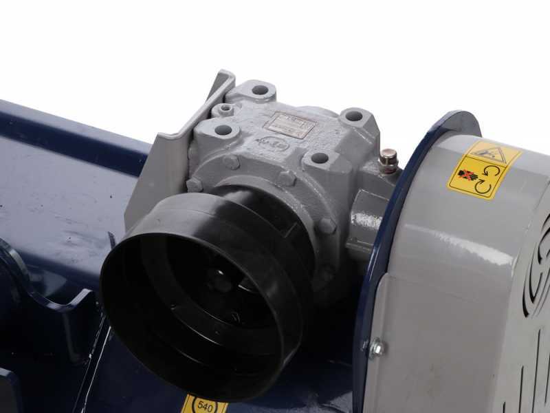 BullMach Estia 140 - Trincia argini laterale per trattore - Serie media