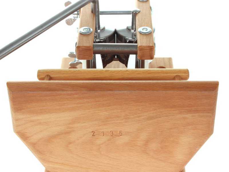 OUTLET - DA ESPOSIZIONE - Fioccatrice manuale da parete Eschenfelder 1230 in faggio con rulli in acciaio inossidabile