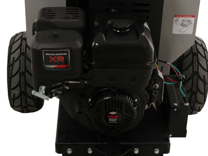 BullMach ZEUS 180 BSE - Biotrituratore a scoppio trainabile - Briggs &amp; Stratton 420cc con avviamento elettrico