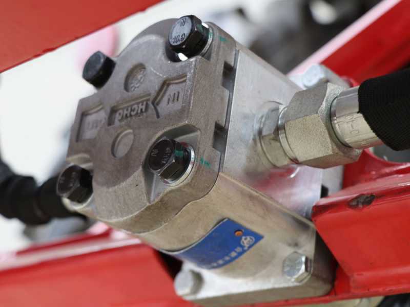GeoTech-Pro BHF 95 - Retroescavatore per trattore fisso