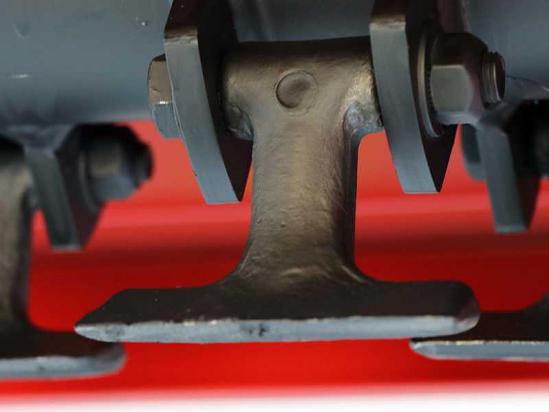 Trinciaerba per trattore Disco 115 GM - Serie leggera - Presa di forza antioraria (Rotazione a sinistra)