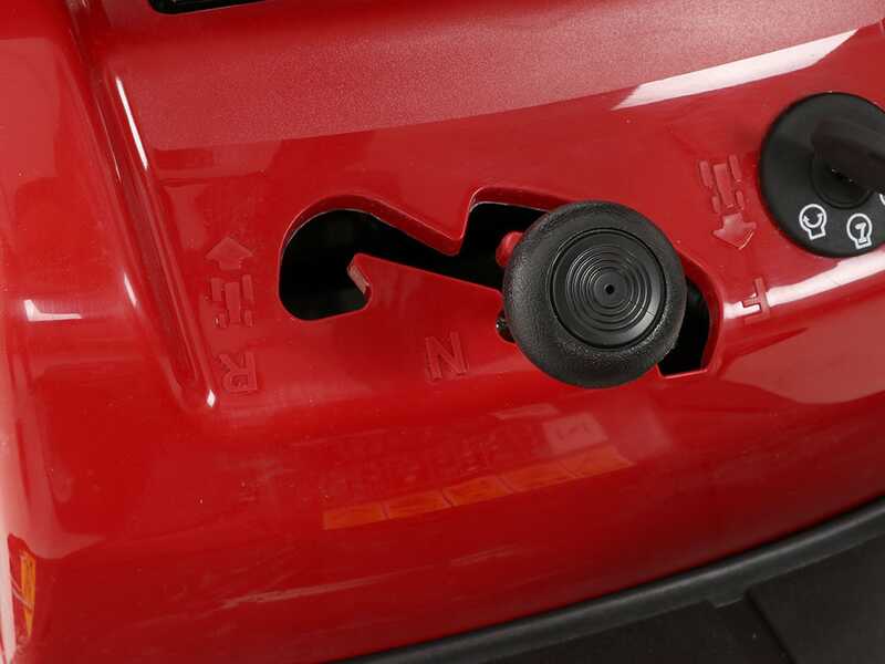 Troy-Bilt TB 60T-S SELECT - Trattorino tagliaerba - con scarico laterale - Motore da 196cc