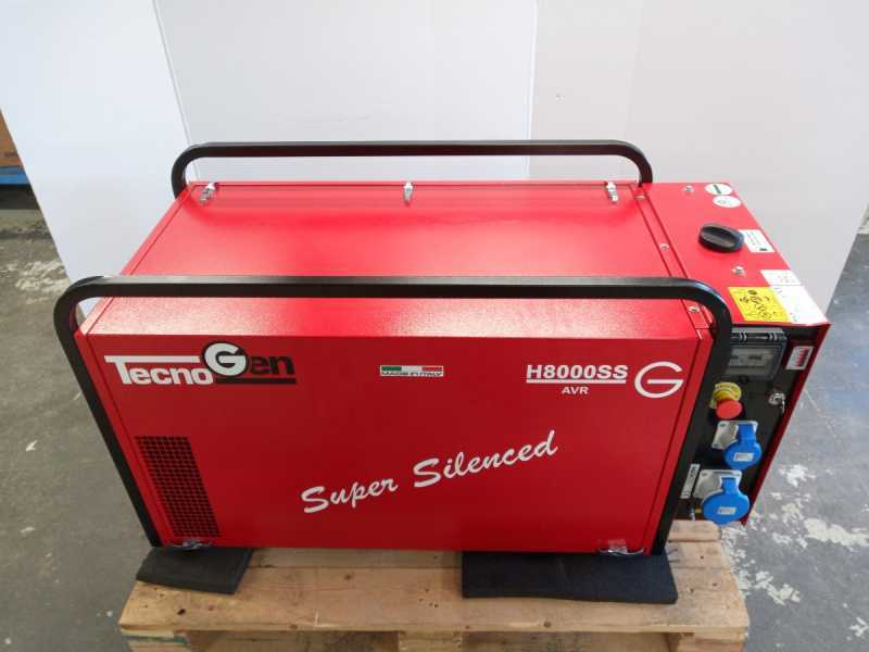 OUTLET - DIFETTI ESTETICI - TecnoGen H8000SS - Generatore di corrente silenziato a benzina 5.8 kW - Continua 5.2 kW Monofase