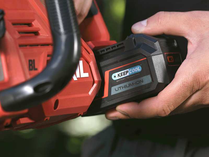 PROMO - Skil 0534CA - Motosega a batteria 20V 2.5Ah - Lama da 30cm