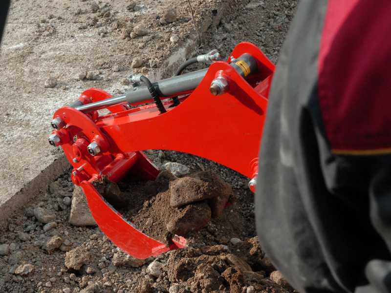Retroescavatore per trattore RES30 con spostamento laterale