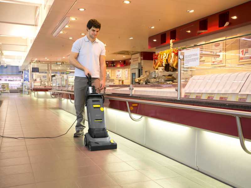 Karcher BR 30/4 C Adv - Lavapavimenti 3 in 1: lava, asciuga e aspira - 820W