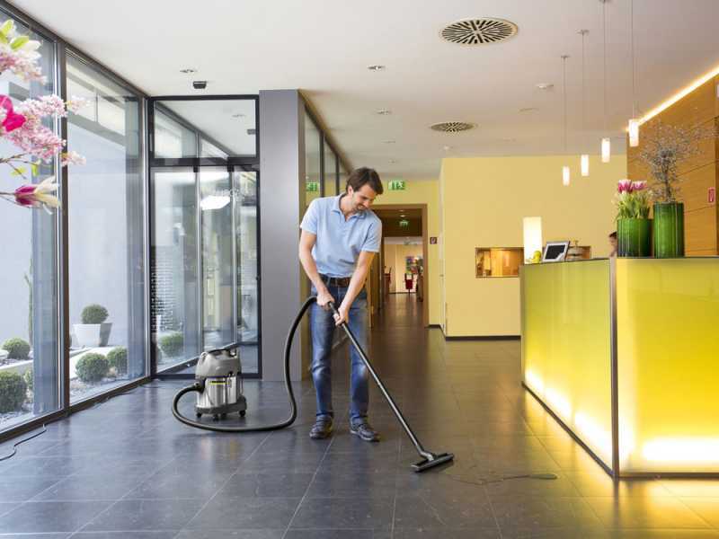 Karcher Pro NT 20/1 Me Classic - Aspiratore solidi/liquidi - Capacit&agrave; 20 lt - 1500W