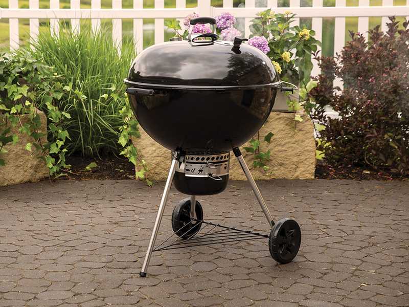 Weber Master Touch E-6755 WBR - Barbecue a carbone