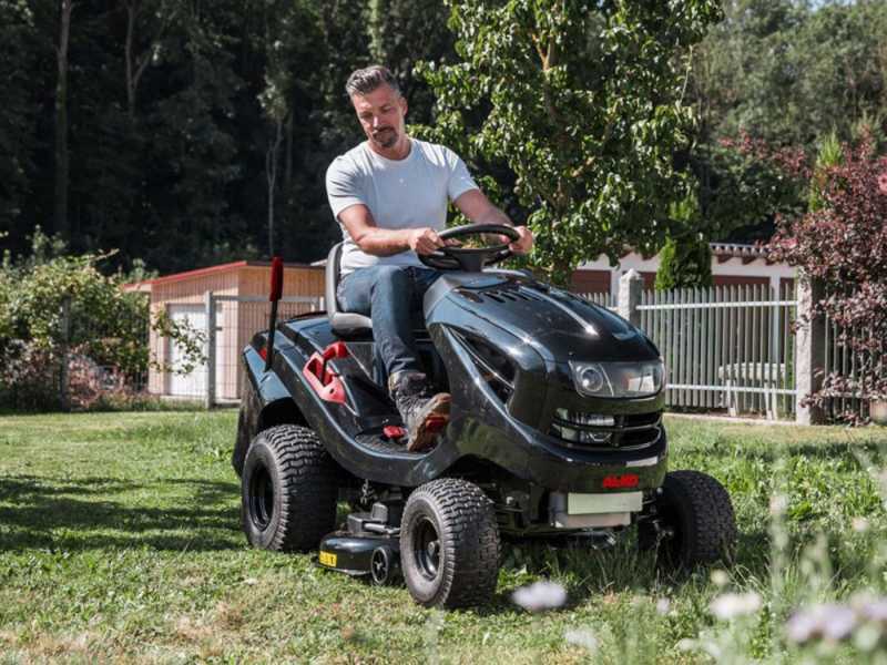 AL-KO T18-103.4 HD-A V2 - Trattorino tagliaerba - Cambio idrostatico - Cesto di raccolta