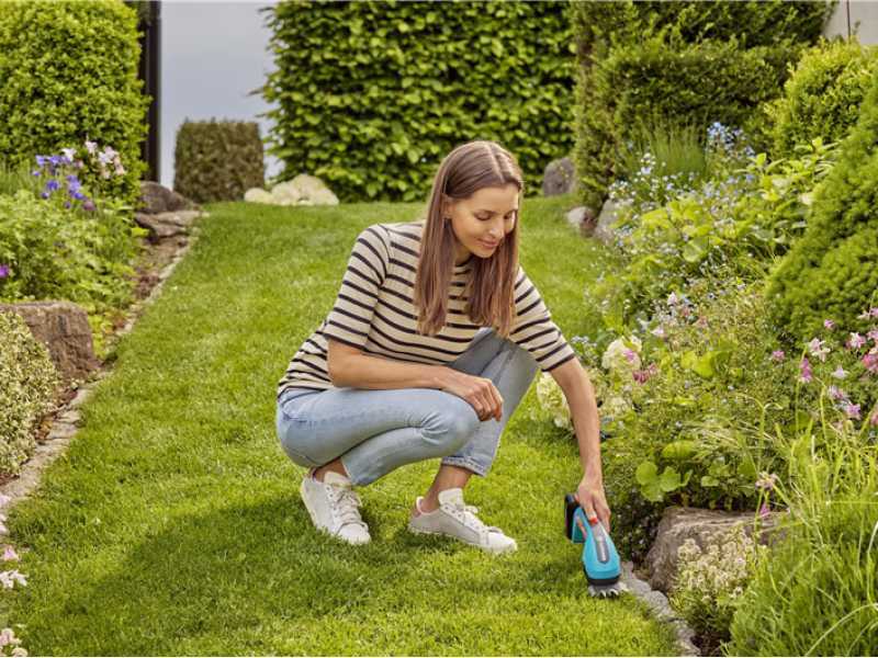 Gardena PowerCut 20/18V - Forbici tagliaerba a batteria - SENZA BATTERIA E CARICABATTERIA