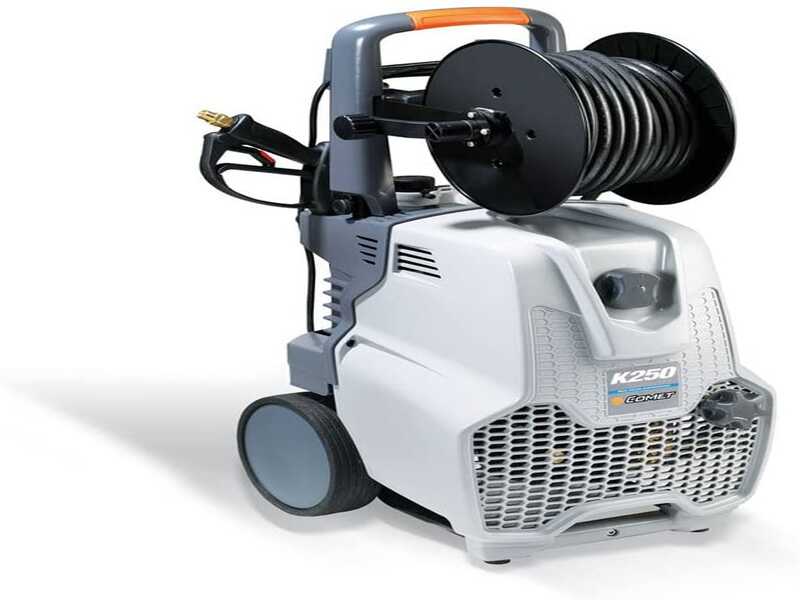 Comet K250 11/160 M EXTRA Idropulitrice professionale ad acqua fredda con avvolgitubo - 160 bar - 660 l/h
