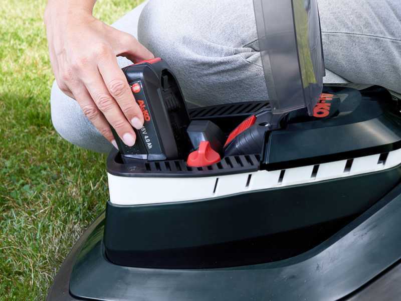 AL-KO 38.2 Li Comfort - Tagliaerba a batteria - Taglio 38 cm - 2x 18V/4,0Ah