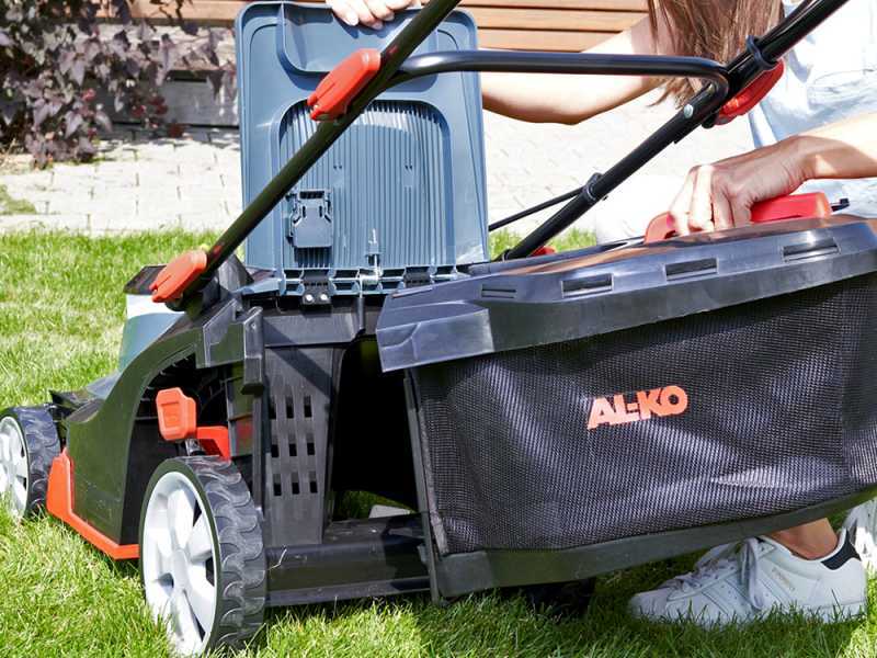 AL-KO 38.2 Li Comfort - Tagliaerba a batteria - Taglio 38 cm - 2x 18V/4,0Ah