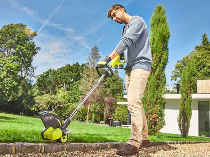 Ryobi RY18LT33A-0 - Tagliabordi a batteria - 18V - 4 Ah
