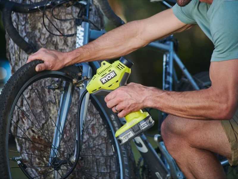Ryobi R18PI-0 - Compressore a batteria portatile - 18V - 2Ah