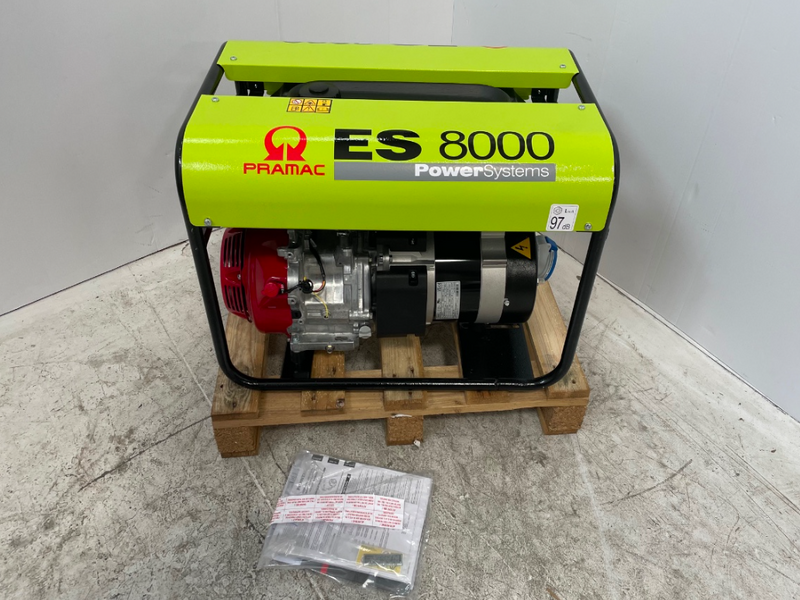 OUTLET - PICCOLI DIFETTI ESTETICI - Pramac ES 8000 - Generatore di corrente 6.4 kW - Continua 5.4 kW Monofase