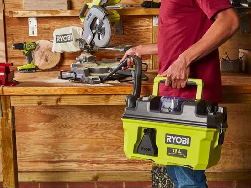 Ryobi RV1811-0 - Aspiratore solidi e liquidi portatile a batteria - 18V 4.0Ah
