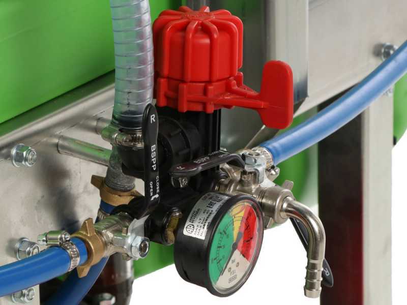 Sbaraglia Spray 400L - Gruppo botte per irrorazione a trattore - Pompa AR503