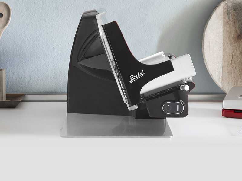 Berkel Home Line Plus 250 Matte Nero - Affettatrice con lama 250 mm