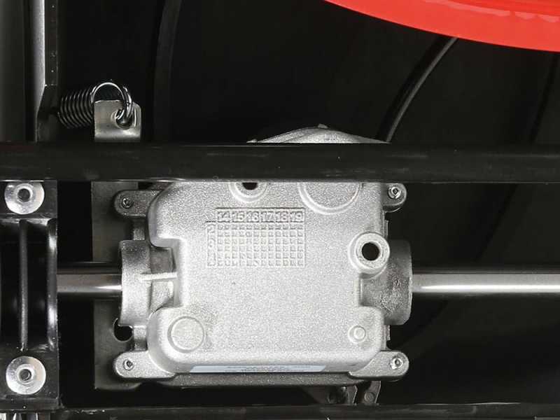 GRINDER 4x4 SH PRO - Tagliaerba a scoppio trazionato - Motore Honda GXV 160
