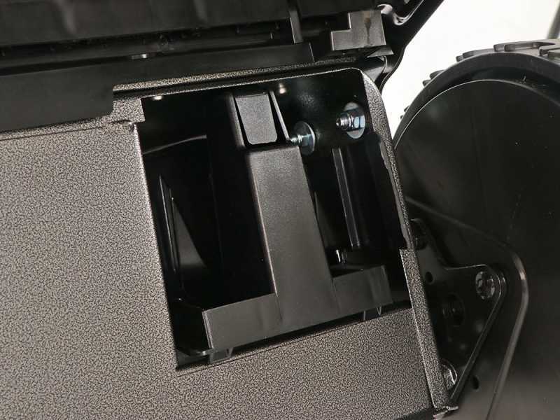 Marina Systems HR 46 SH - Tagliaerba a scoppio trazionato - 4IN1 - Motore Honda GCVx 170