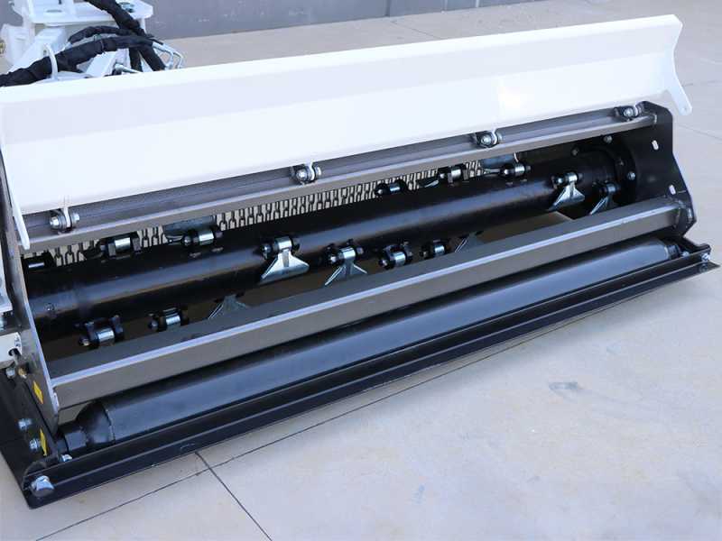 BlackStone RPEH 220 - Trincia argini laterale per trattore - Serie pesante