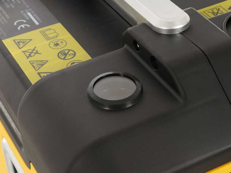 Stanley SIG 1900S - Generatore di corrente a inverter 1,88 kW - Continua 1.7 kW Monofase