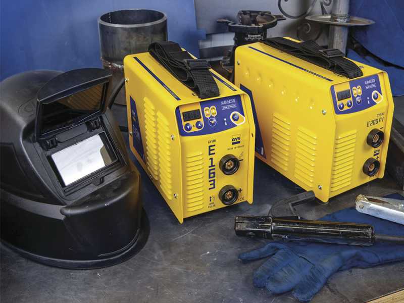 GYS Gysmi E200 FV - Saldatrice Inverter (MMA, TIG Lift) + Valigetta, corrente continua (DC)