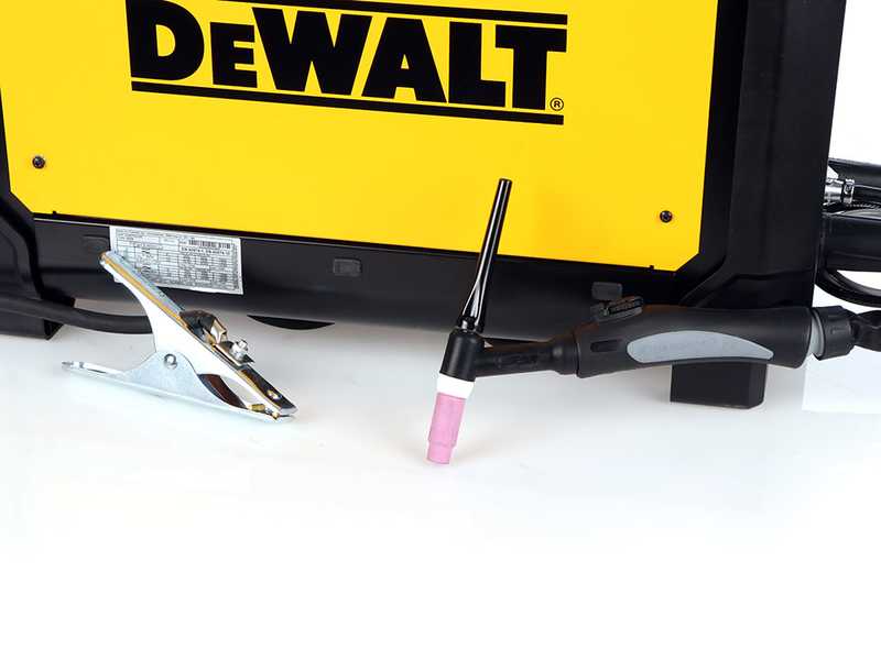 DeWalt DXWDTIG 210E - Saldatrice Inverter (TIG HF/LIFT, MMA) - corrente continua (DC) - Valigetta