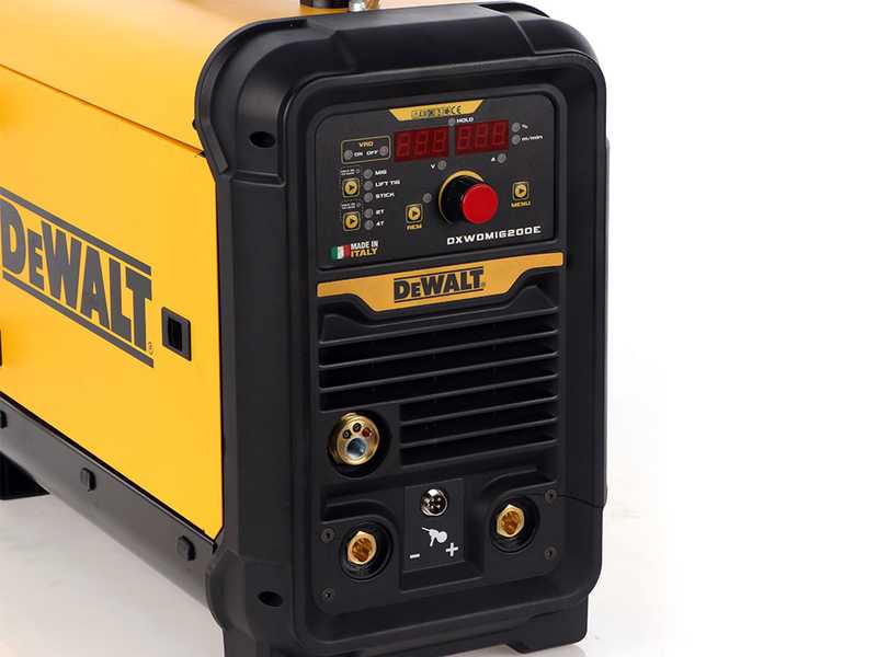 DeWalt DXWDMIG 200E - Saldatrice Inverter Multiprocesso (MIG-MAG/MMA/TIG Lift) - corrente continua (DC)