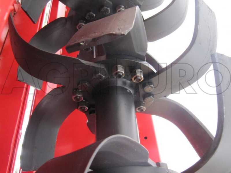 Zappatrice serie media Agrieuro UR 186 + cardano con frizione professionale