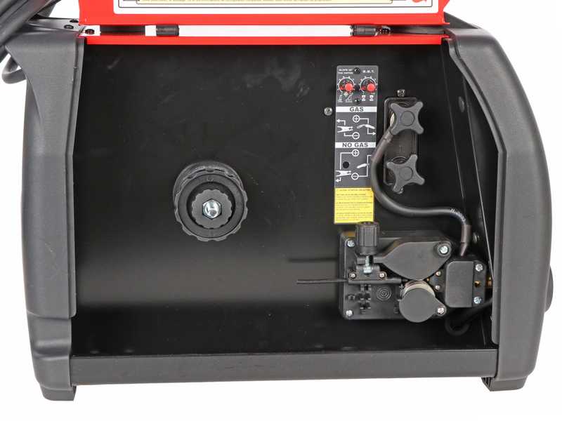 HELVI Fox 191 - Saldatrice Inverter Multiprocesso (MIG-MAG/MMA/TIG), corrente continua (DC)