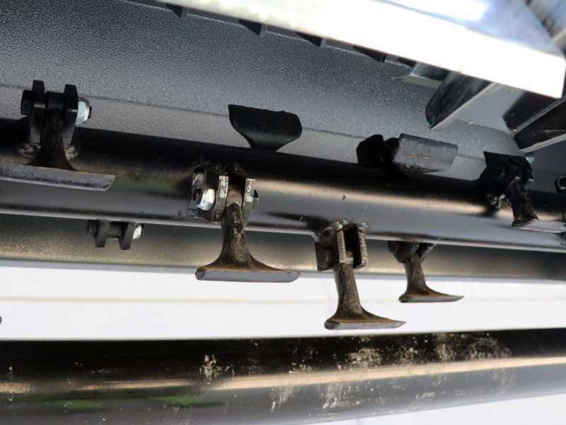 BlackStone BV 100 L - Trincia argini laterale per trattore - Serie leggera