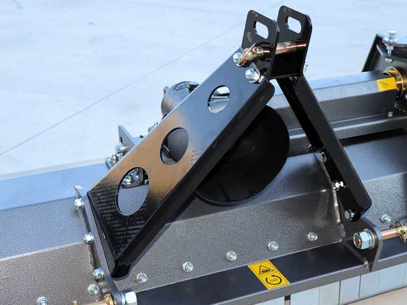 BlackStone BL 120 - Trinciaerba per trattore - Serie leggera
